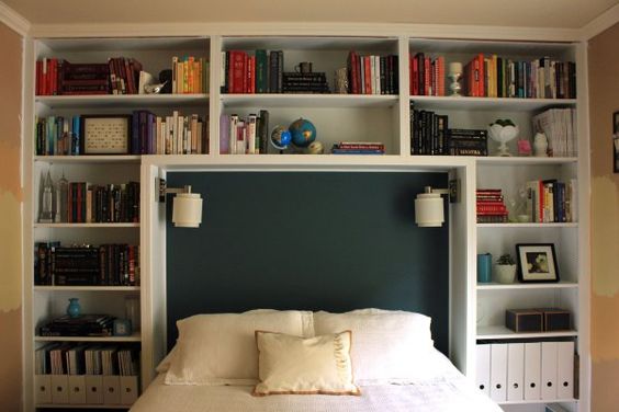 bedroom bookshelves
