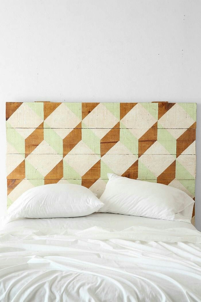 Geometrical pattern bedhead