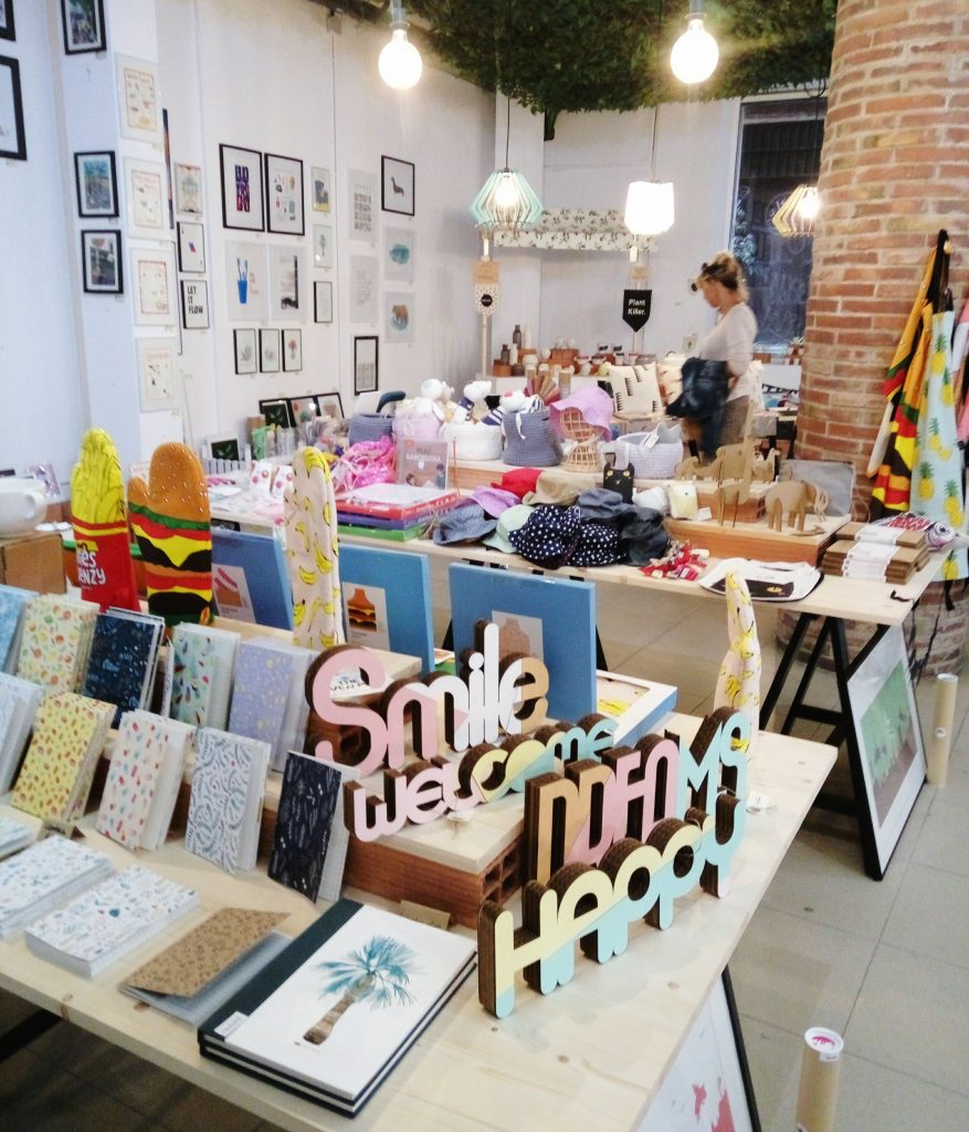 Visitor's Guide to Home Decor Shopping in Barcelona ¡Colour Your Casa!