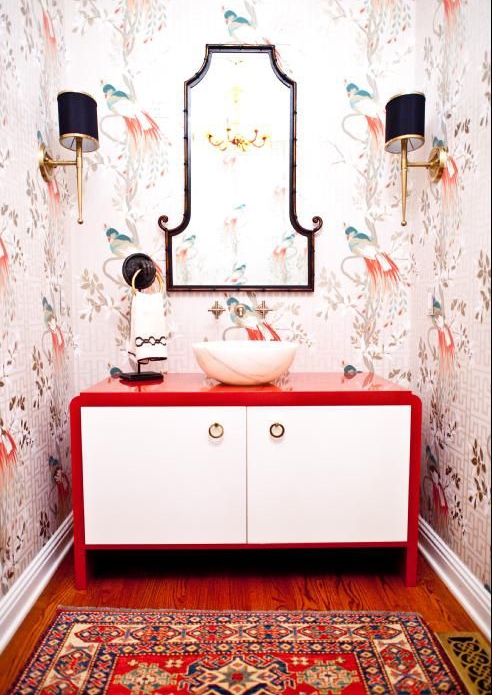 Chinoiserie wallpaper bathroom