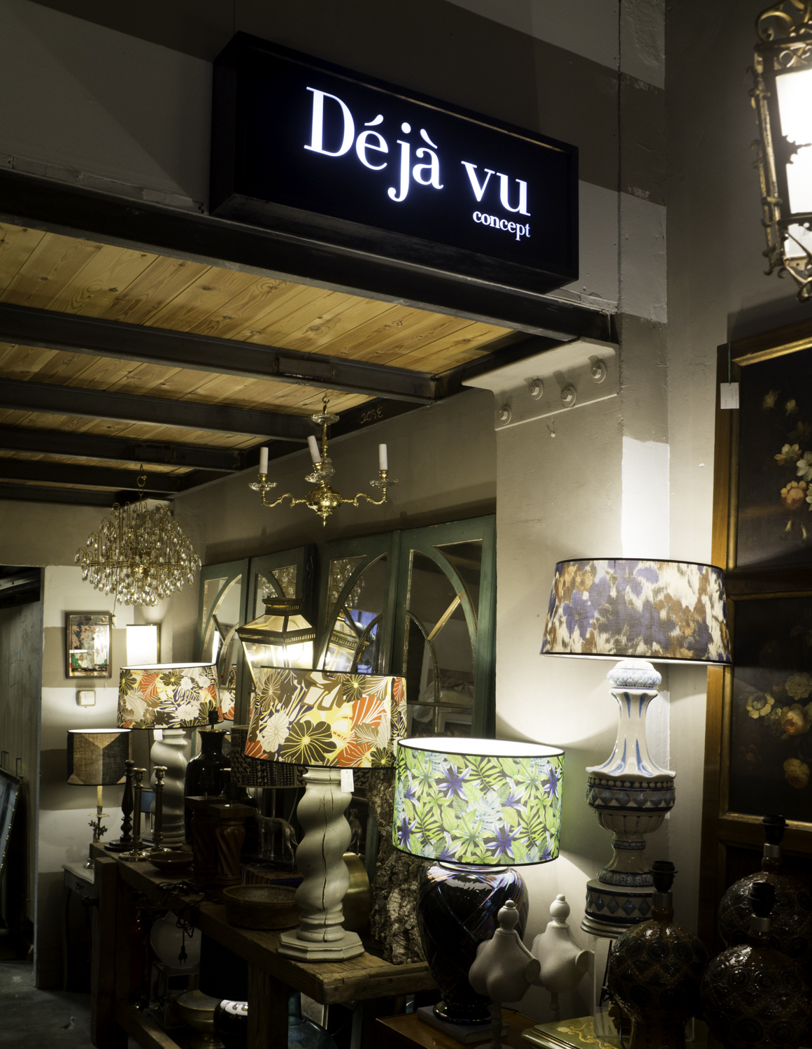 Deja Vu Concept - antiques store in Barcelona