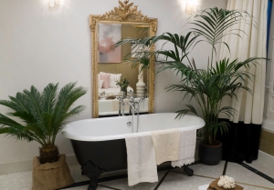 Coco Chanel inspired Public Baths at Casa Decor 2018