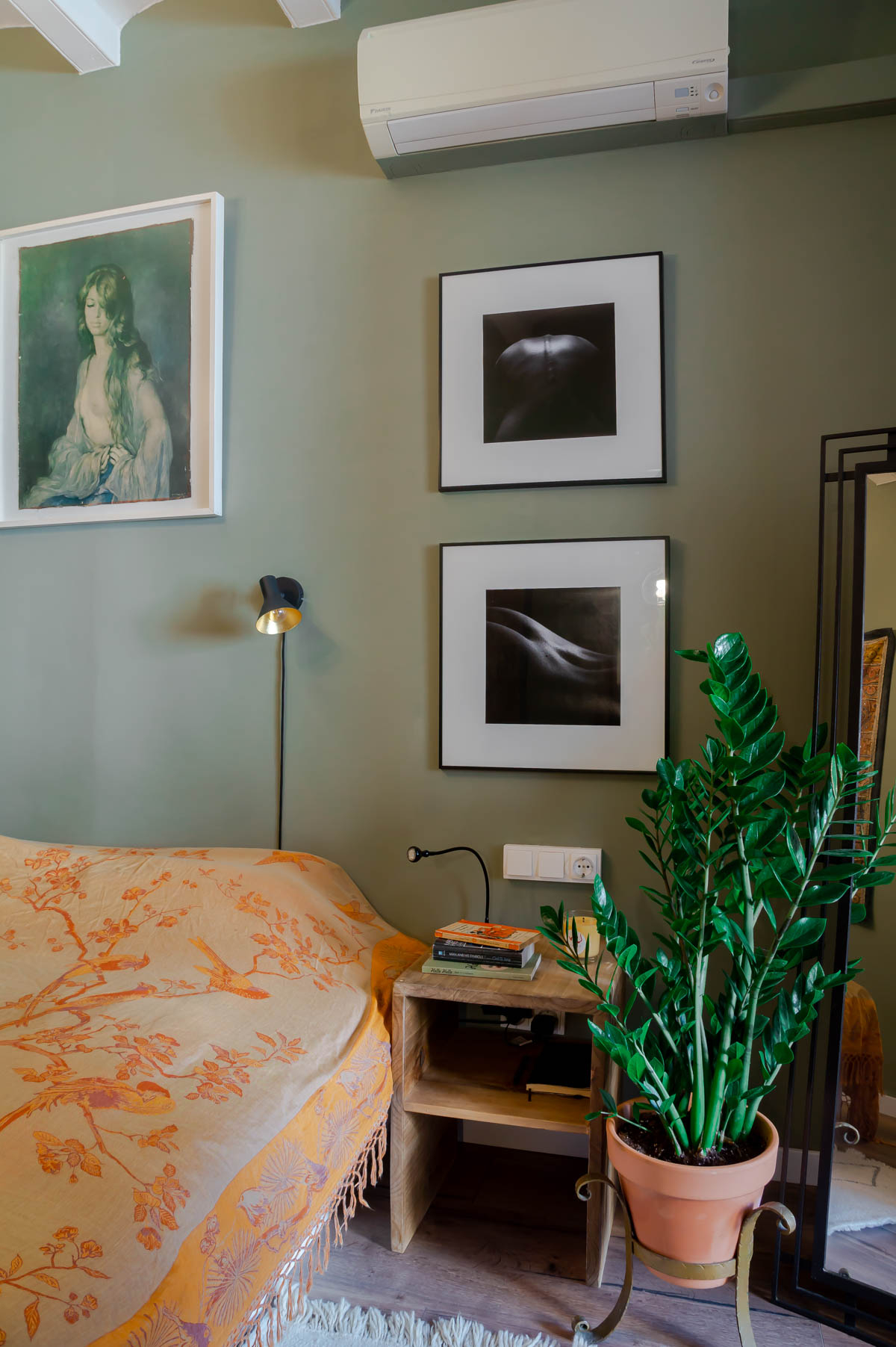 Barcelona home tour: sage green master bedroom 