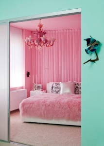 Bubblegum pink bedroom
