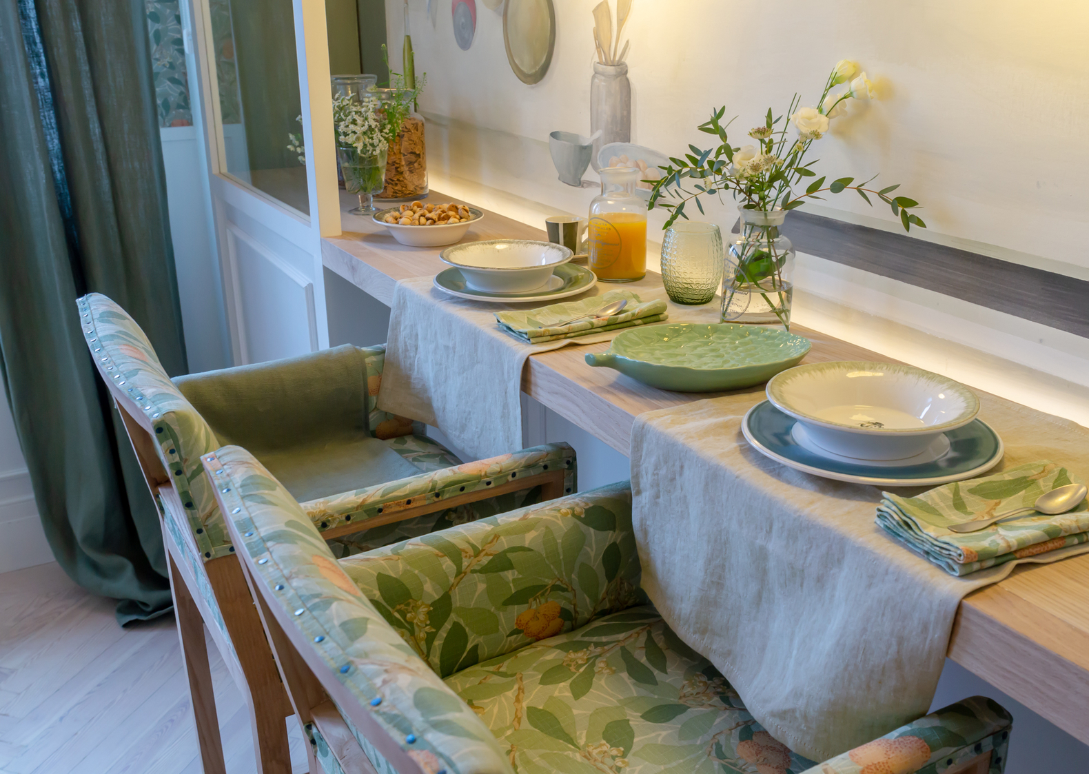 Green country style dining room by Asun Antó from Coton et Bois for Casa Decor 2019, Madrid