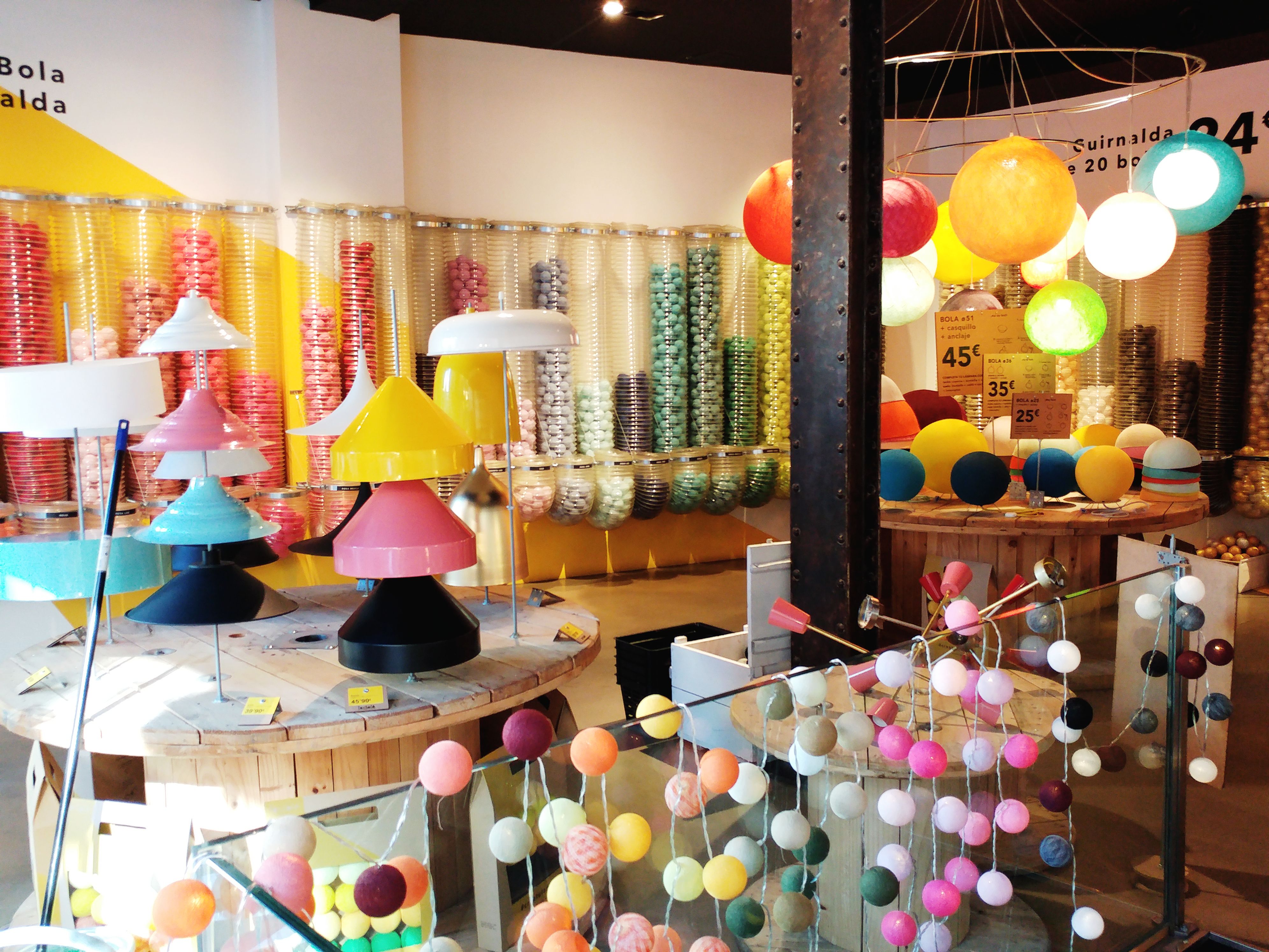 Luciole lamps shop in Madrid´s Chueca
