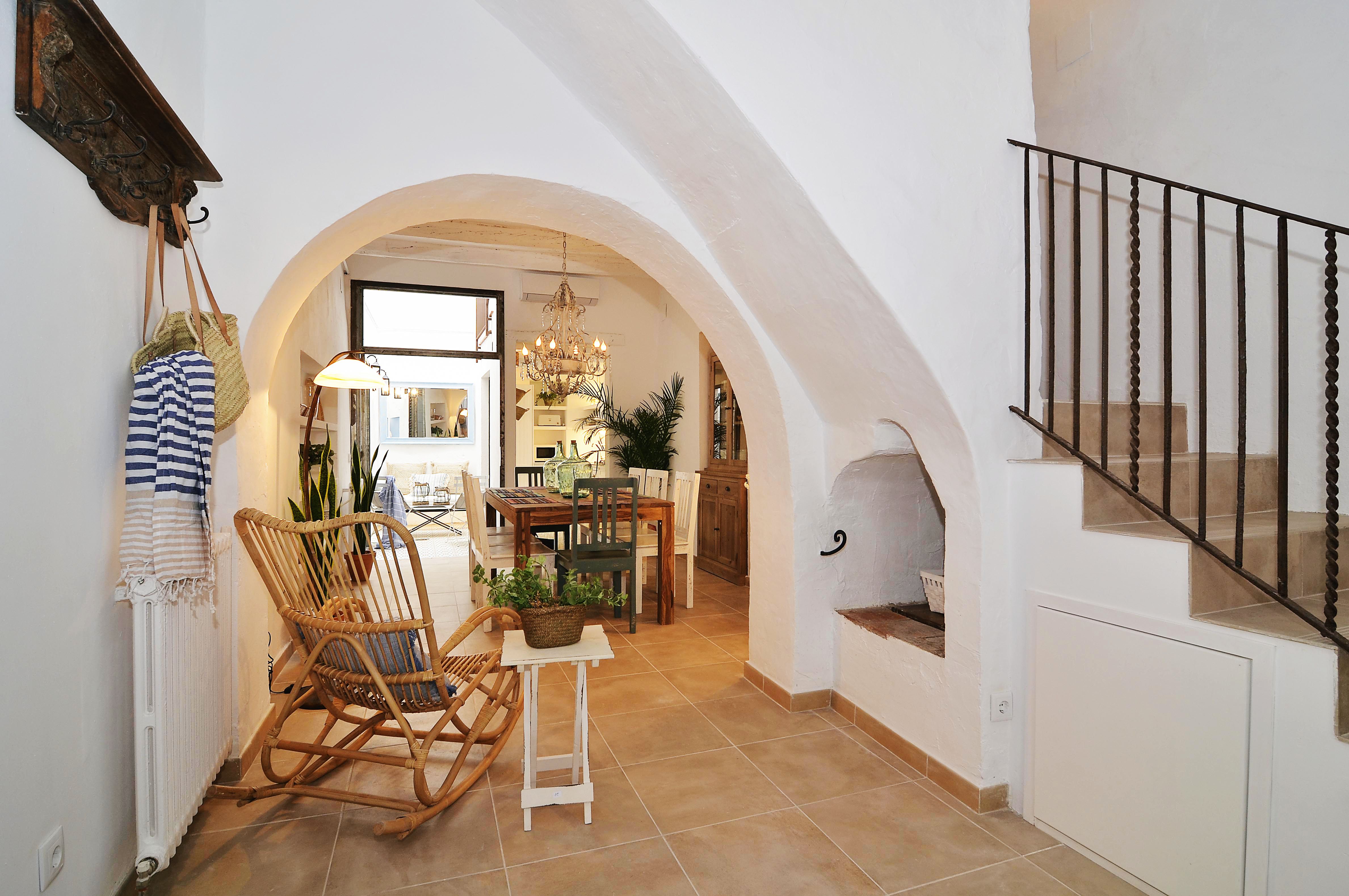 House tour: old fisherman's house in Sitges